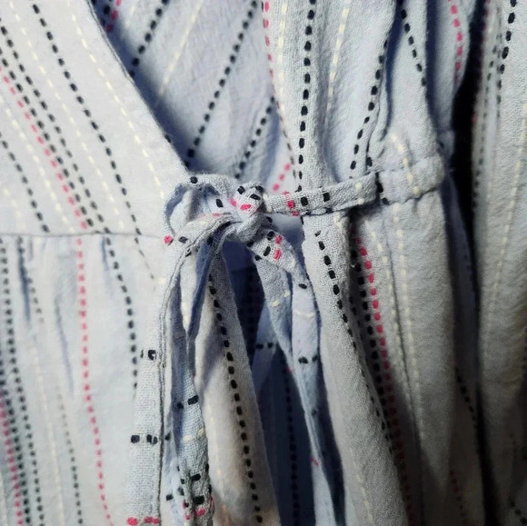 Time & Tru Ladies Wrap Top Size L 12-14 Blue Stitching V-Neck Peplum Blouse - Picture 4 of 7